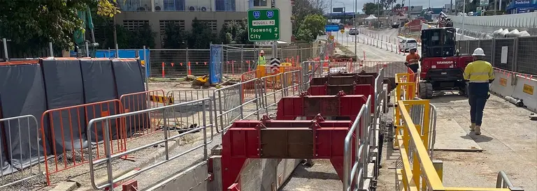 Using High Clearance Shoring Struts to Install Culverts – Brisbane