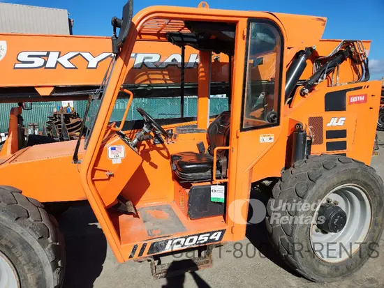 2018 SKYTRAK 10054 Forklift