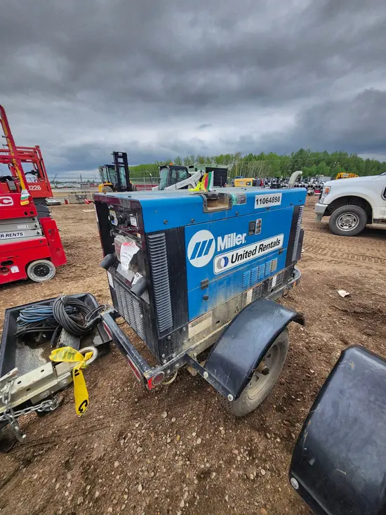 2020 Miller Welders BIG BLUE 400PRO Welder