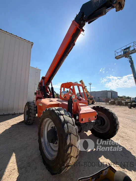 2016 SKYTRAK 8042 Forklift