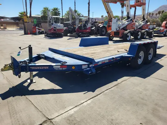 2018 Towmaster T-10DT-16 Trailer