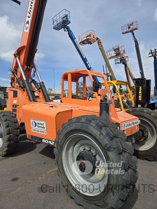 2018 SKYTRAK 8042 Forklift