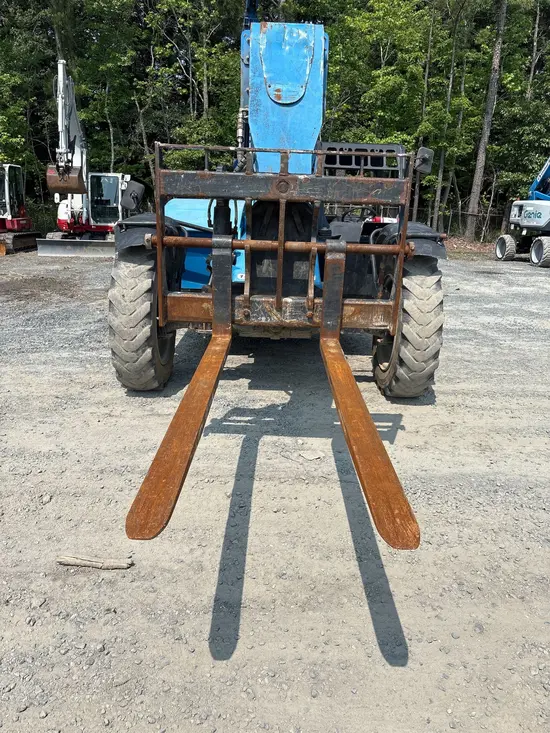 2017 Genie GTH-844 Forklift
