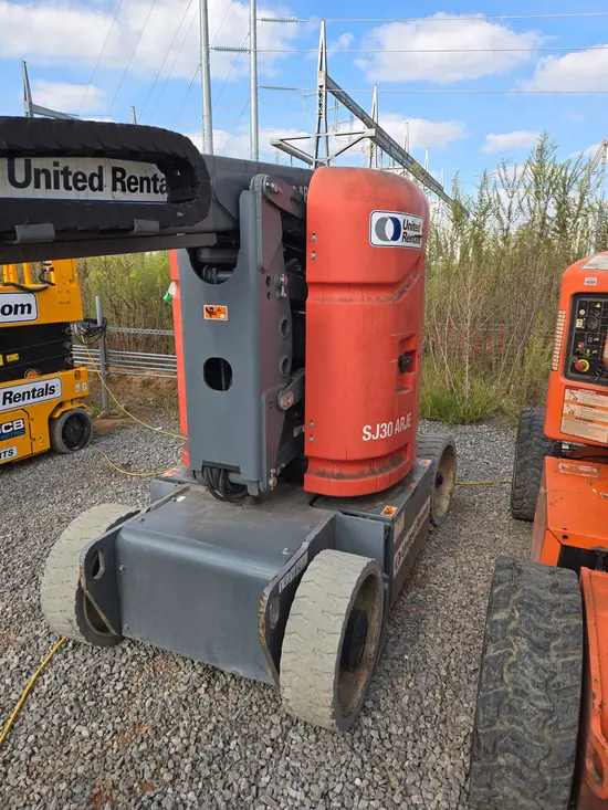 2018 Skyjack SJ30ARJE Articulating Boom Lift