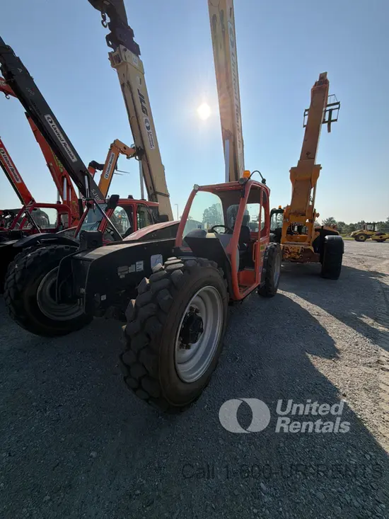 2017 JLG 742 Forklift