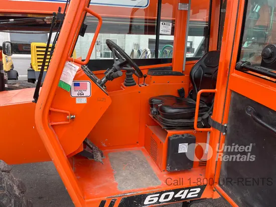 2019 SKYTRAK 6042 Forklift