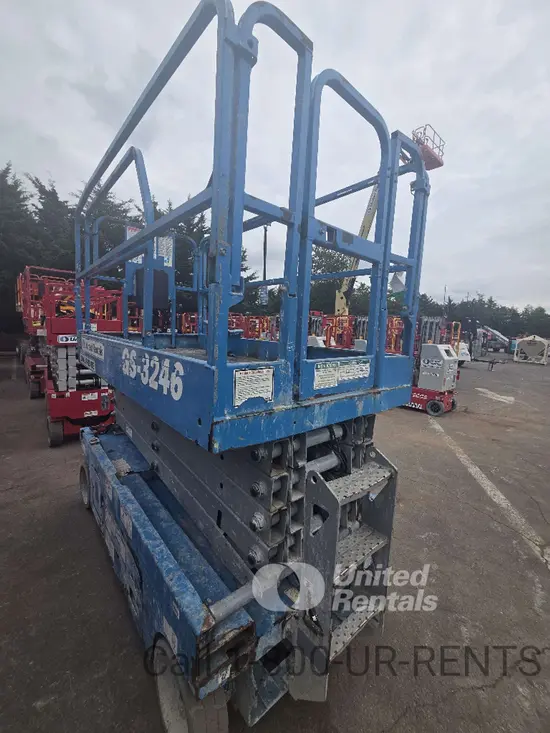 2018 Genie GS-3246 Scissor Lift