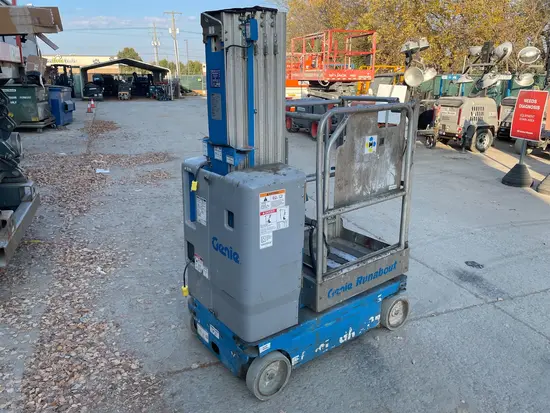 2018 Genie GR-20 Self-Propelled One-Person Lift