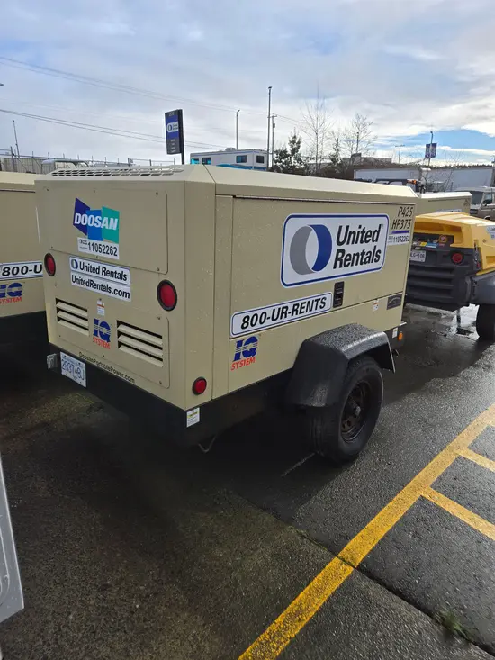 2020 Doosan P425/HP375EXT4I Air Compressor