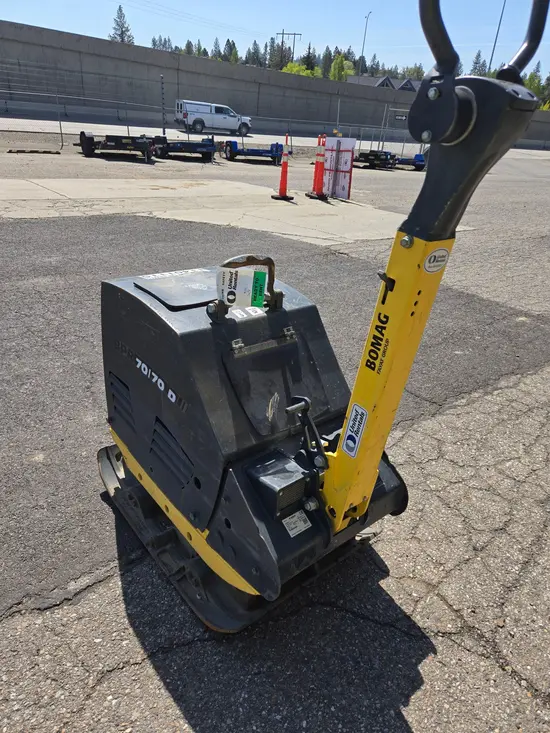 2022 BOMAG BPR70/70DE Vibratory Plate Compactor