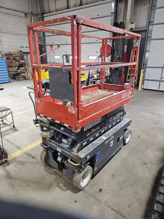 2018 Skyjack SJIII3219 Scissor Lift