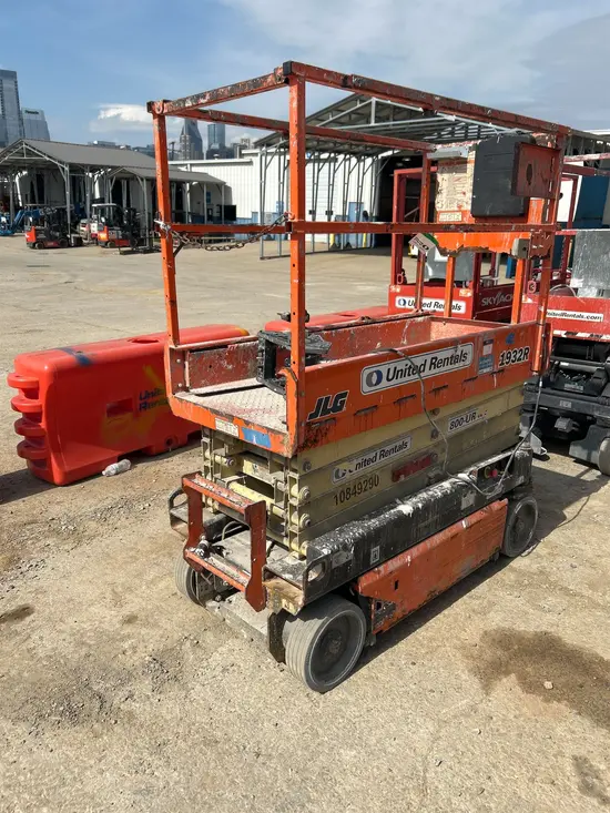 2018 JLG 1932R Scissor Lift