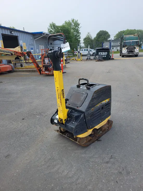 2022 BOMAG BPR70/70DE Vibratory Plate Compactor
