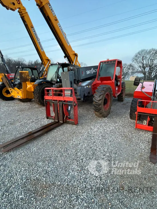 2018 Skyjack SJ843TH Forklift