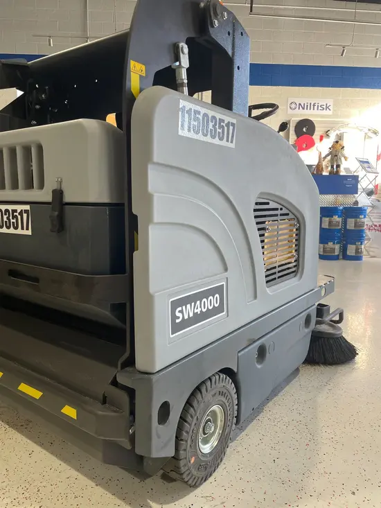 2022 Clarke SW4000 49 Sweeper