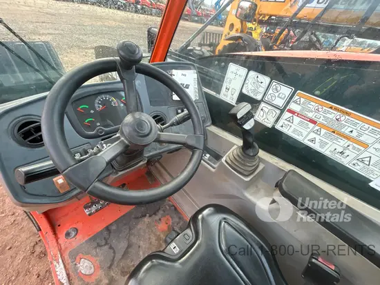 2018 JLG 742 Forklift