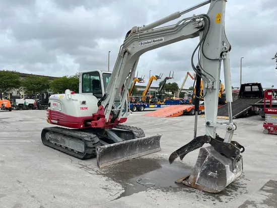 2022 Takeuchi TB290C Mini Excavator