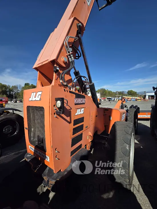 2017 SKYTRAK 6042 Forklift