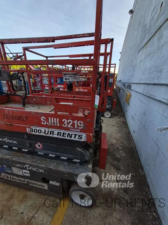 2018 Skyjack SJIII3219 Scissor Lift