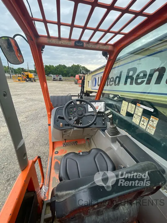 2017 JLG 742 Forklift