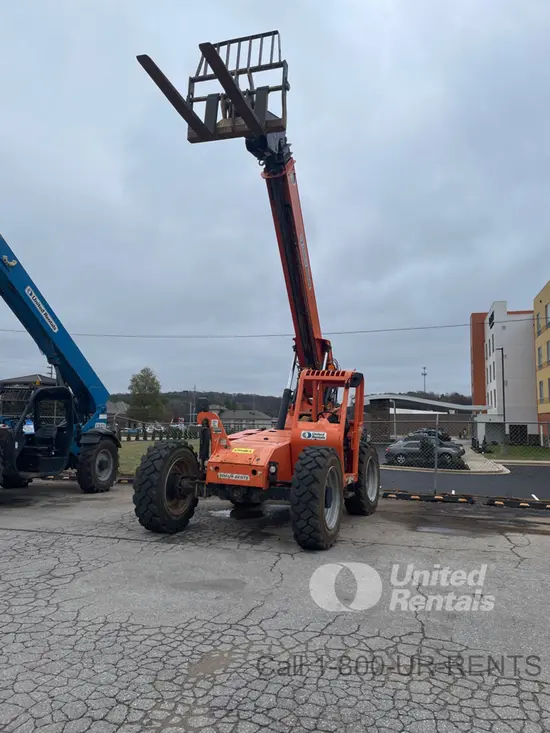 2018 SKYTRAK 6042 Forklift