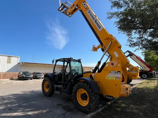 2017 JCB 507-42 Forklift