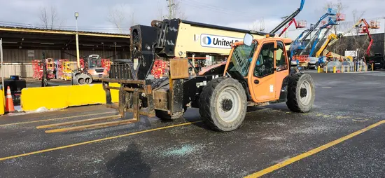 2017 JLG 1055 Forklift