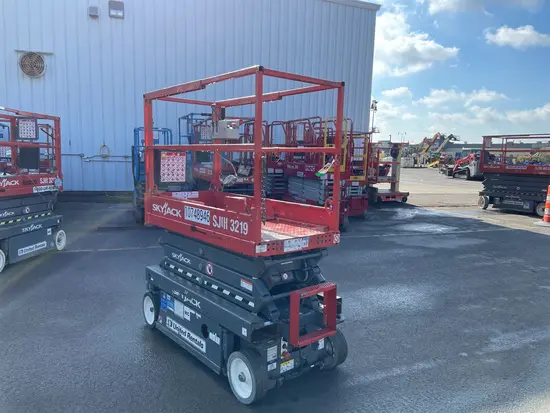 2018 Skyjack SJIII3219 Scissor Lift