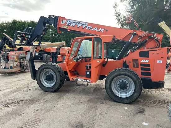 2018 SKYTRAK 10054 Forklift