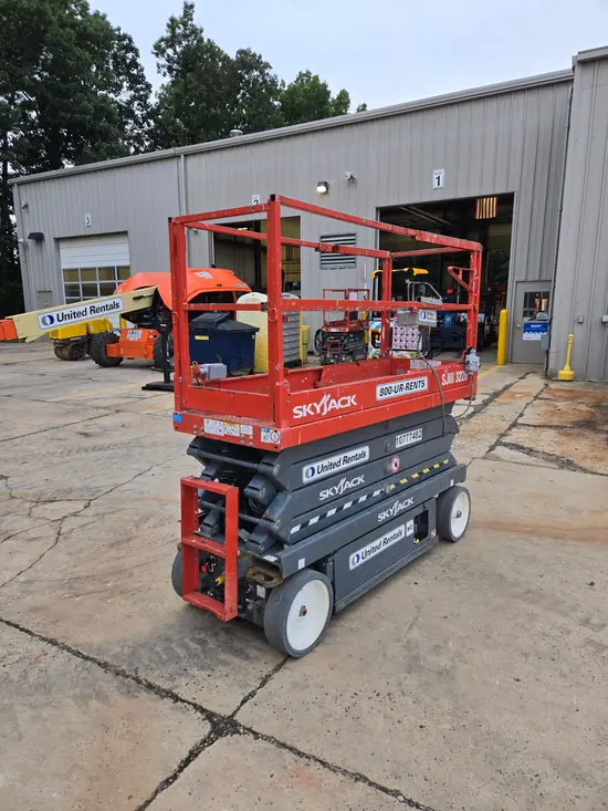 2018 Skyjack SJIII3226 Scissor Lift