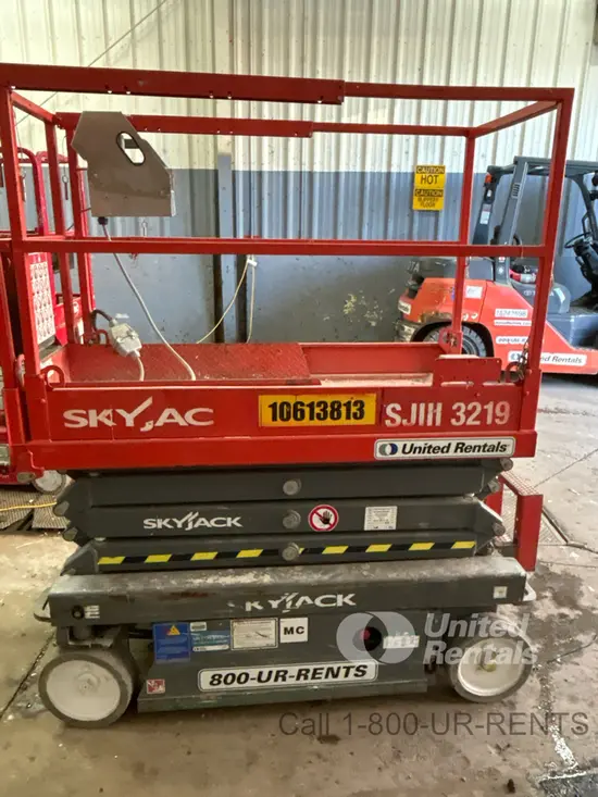 2017 Skyjack SJIII3219 Scissor Lift