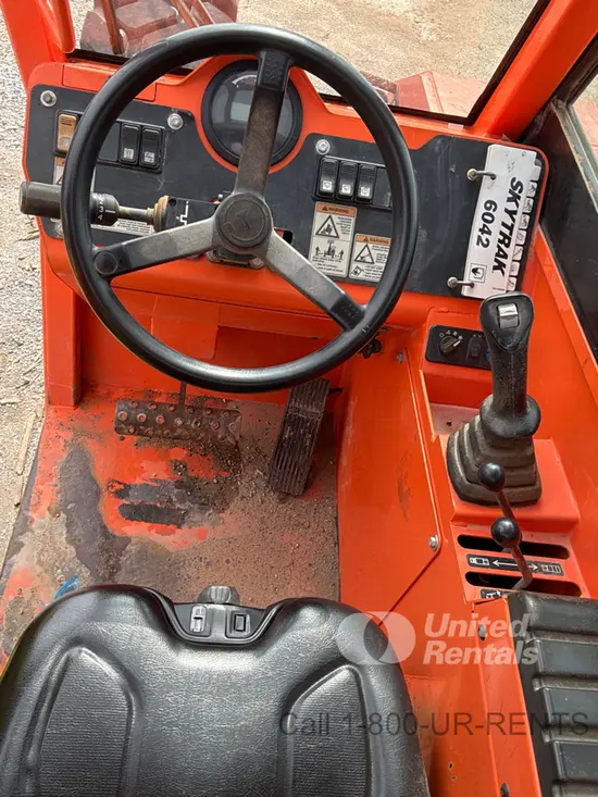 2018 SKYTRAK 6042 Forklift