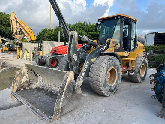 2021 John Deere 544P Wheel Loader