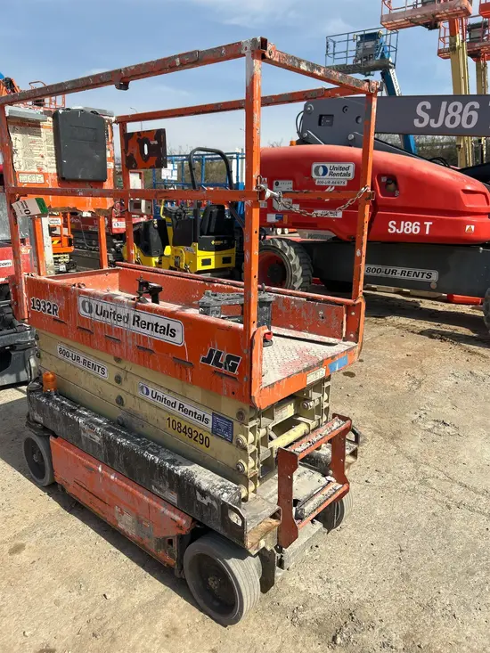 2018 JLG 1932R Scissor Lift