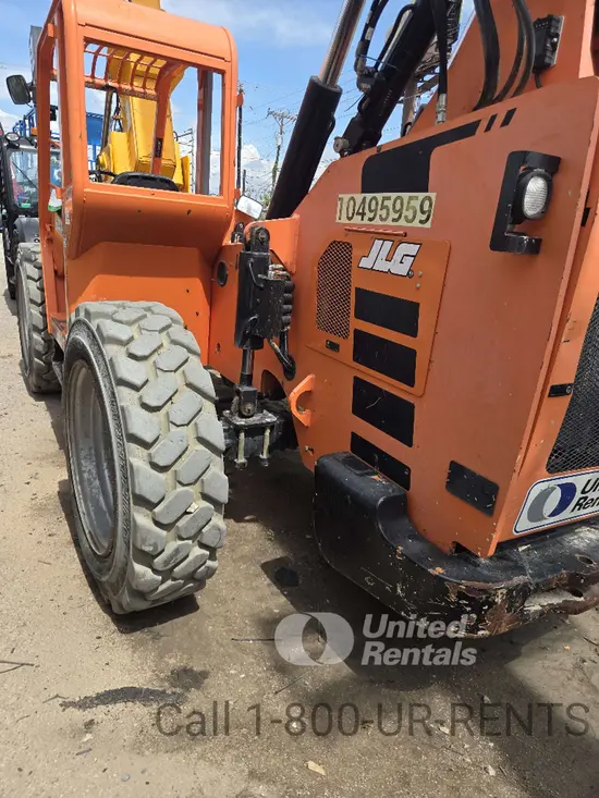 2016 SKYTRAK 6042 Forklift