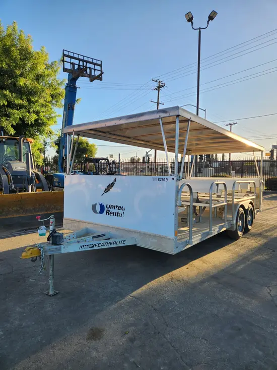 2022 Featherlite 3115-0017 Trailer