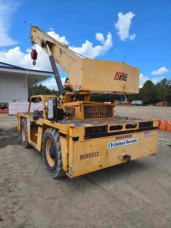 2014 Broderson IC-250-3D