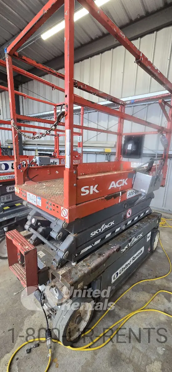 2018 Skyjack SJIII3219 Scissor Lift