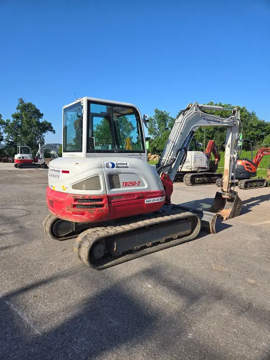2021 Takeuchi TB250-2CR Mini Excavator