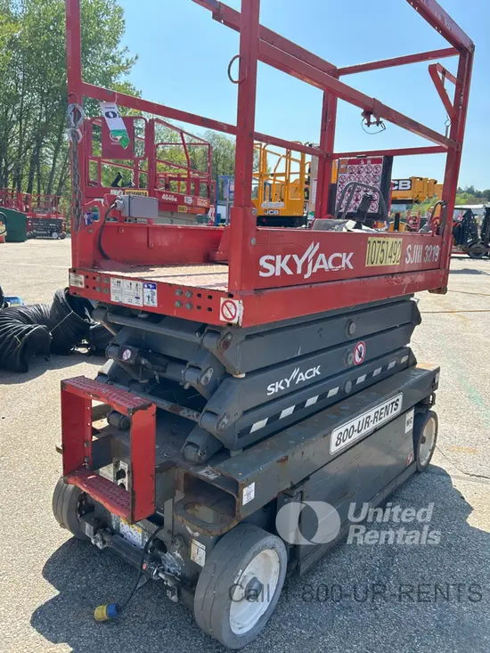 2018 Skyjack SJIII3219 Scissor Lift