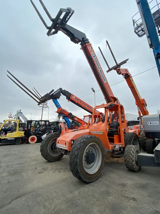 2016 SKYTRAK 6042 Forklift