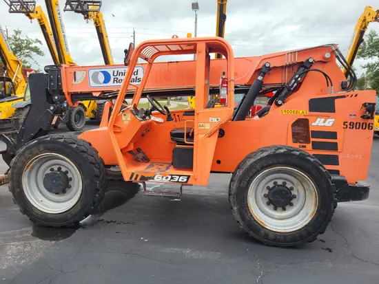 2018 SKYTRAK 6036 Forklift