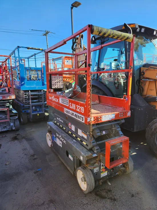 2017 Skyjack SJIII3219 Scissor Lift