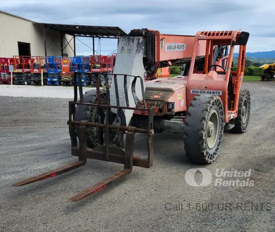 2017 SKYTRAK 8042 Forklift