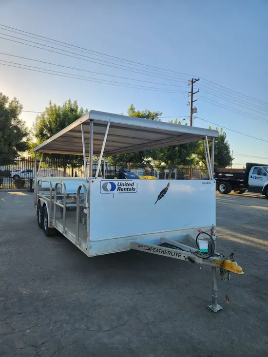 2022 Featherlite 3115-0017 Trailer