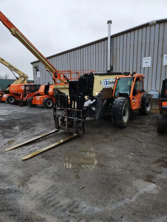 2018 JLG 1055 Forklift