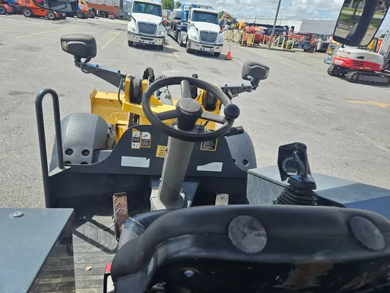 2019 John Deere 204L Wheel Loader