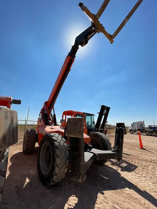 2017 SKYTRAK 10054 Forklift