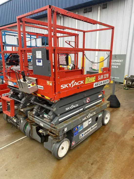 2018 Skyjack SJIII3219 Scissor Lift