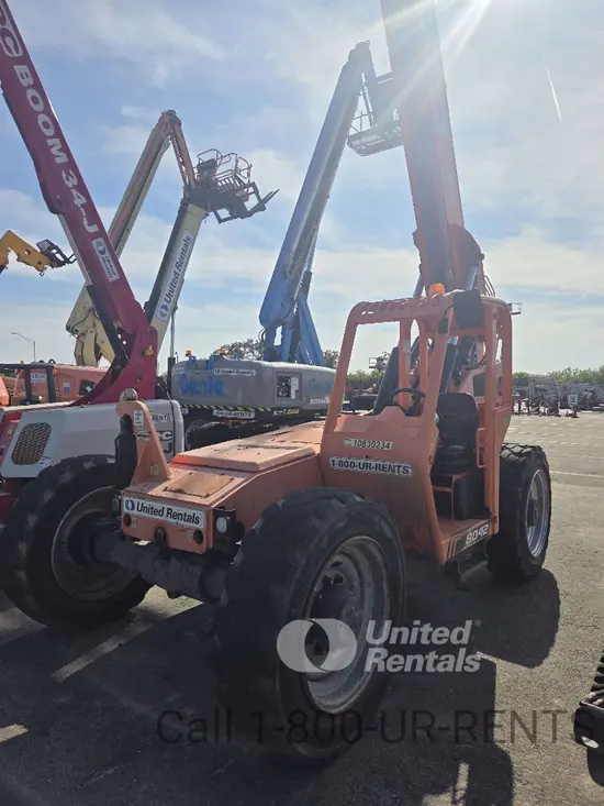 2018 SKYTRAK 8042 Forklift
